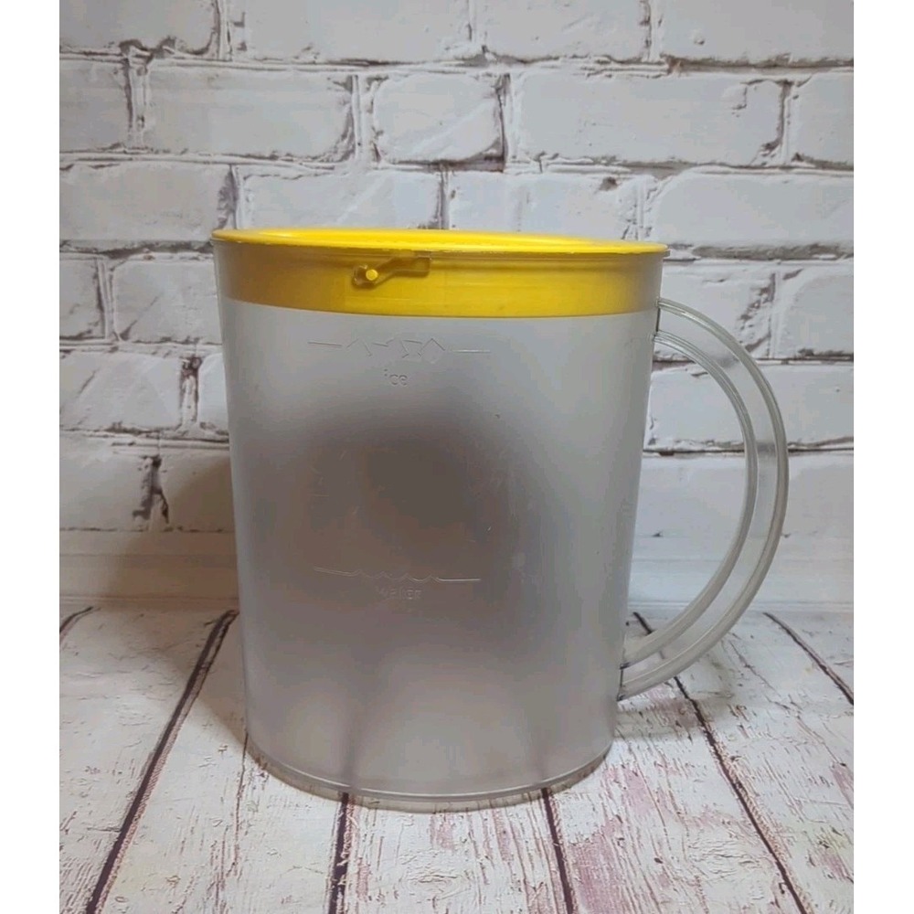 West Bend 3 Quart Iced Tea Maker Replacement‎ Pitcher & Locking Lid 68003 Yellow